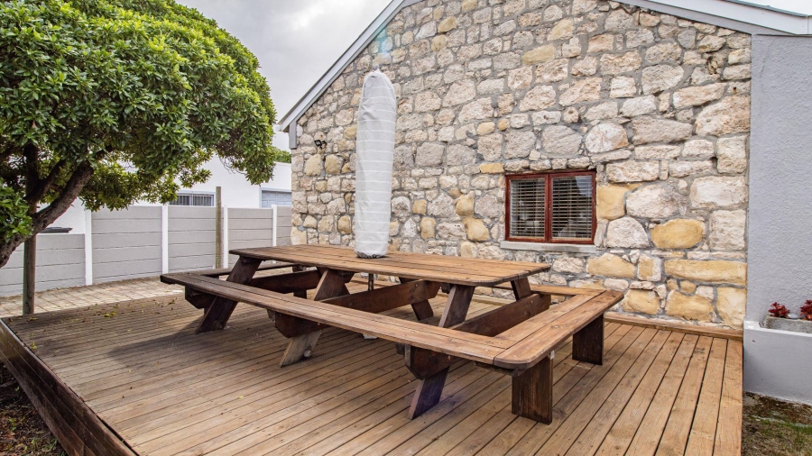 3 Bedroom Property for Sale in Gansbaai Central Western Cape